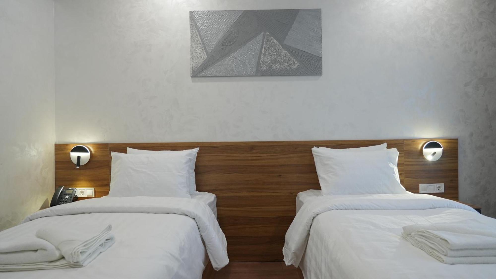 Avant Hotel Tashkent Pool&Spa Buitenkant foto
