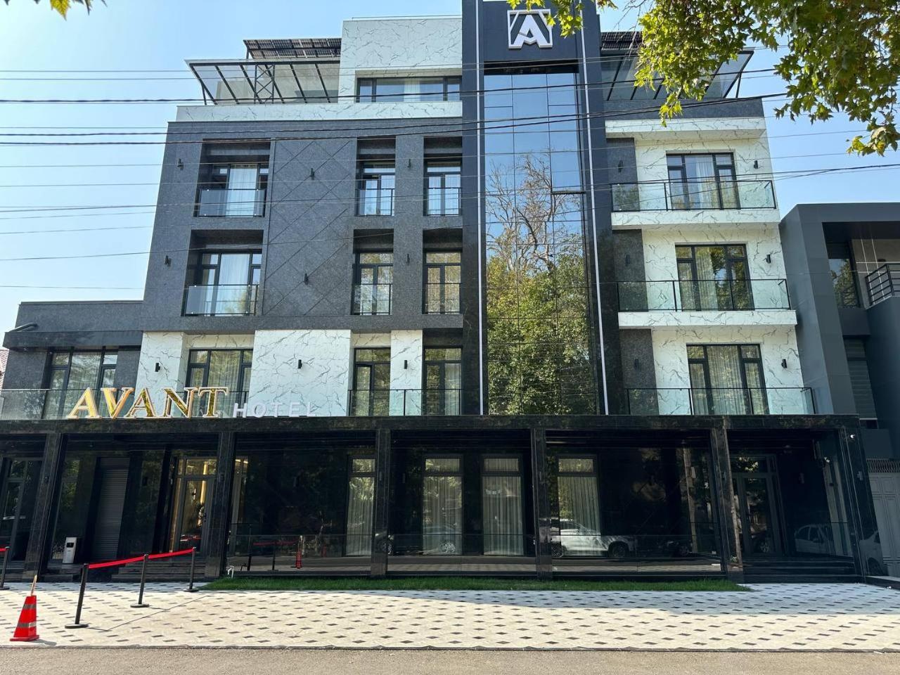 Avant Hotel Tashkent Pool&Spa Buitenkant foto