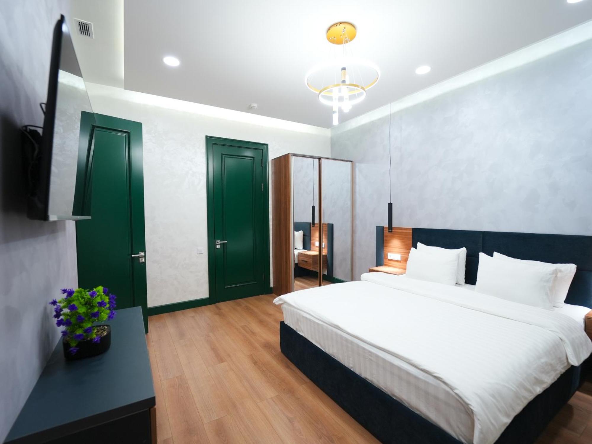 Avant Hotel Tashkent Pool&Spa Buitenkant foto